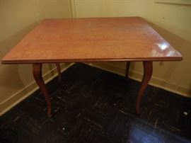 Maple Game? Table. Pull out Leaves, Make table large