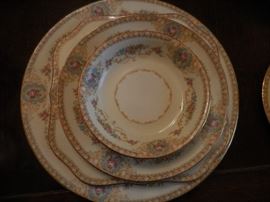 Vintage Noritake 12 Piece Place Setting, Plus Service, Coypel 