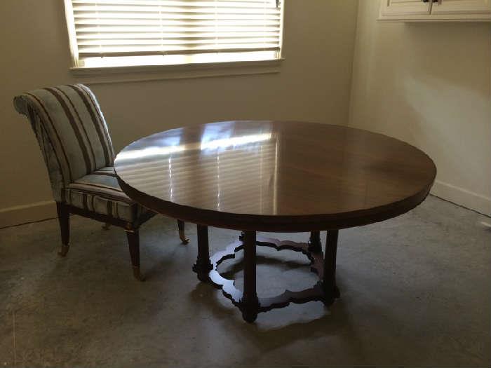 Hickory dining room table 1500.00