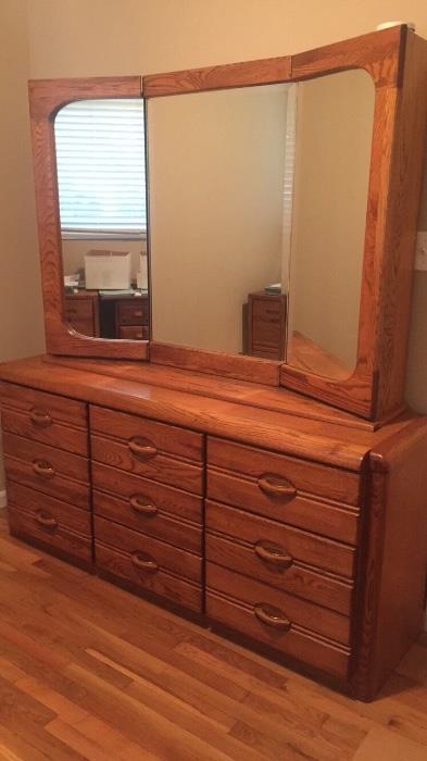 Dresser w/mirror is part of an 8 piece Queen size bedroom set.
Asking &1200. (OBO) for WHOLE 8 piece set.