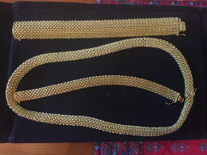 Lots of Italian 18 and 14 karat gold bracelets and necklaces.