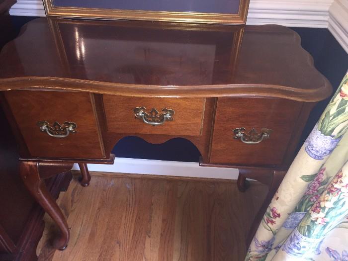 front hall table in cherry with Queen Anne legs and 3 drawers