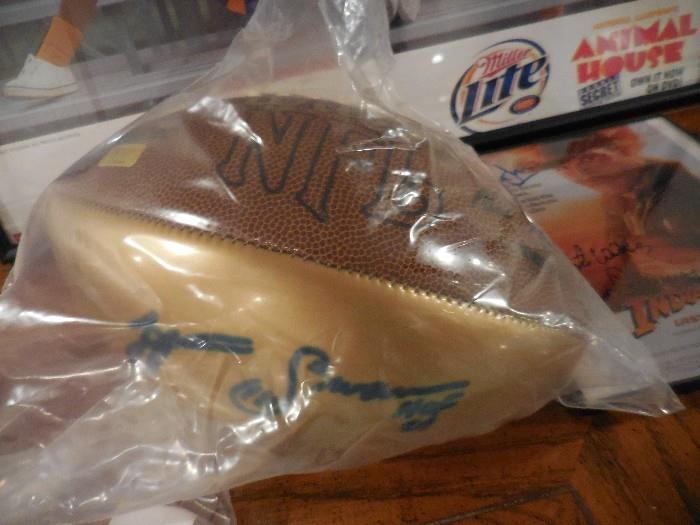 Hall of Fame  Football Signed Lynn Swan with COA
