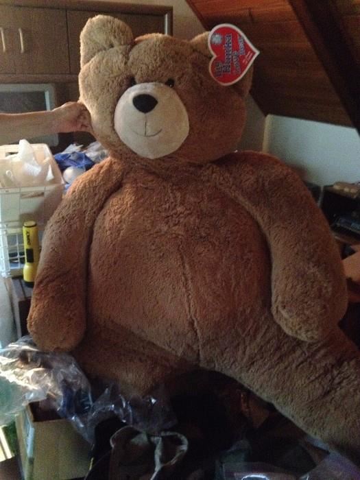 HUGE Vermont Teddy Bear!