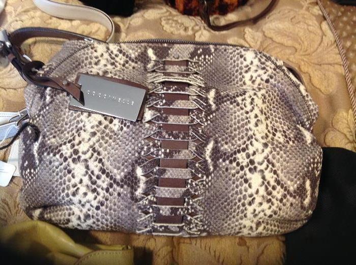  Leather with snake skin print 