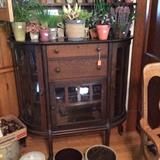 Beautiful Buffet w/curved glass doors on sides.