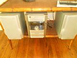 Stereo w/speakers