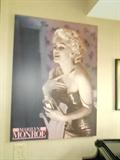 Marilyn Monroe blocked picture