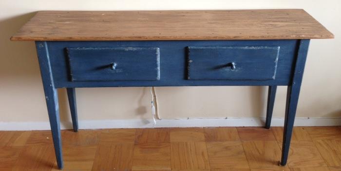 Federal style parcel blue enameled fruitwood Sideboard