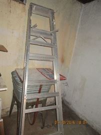 Ladder, wash stand