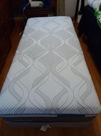 Sealy PosturepedicHybrid Elite Kelburn XL Twin