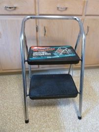 Step ladder/stool