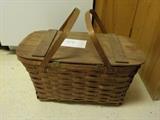 Vintage wicker picnic basket with tray 