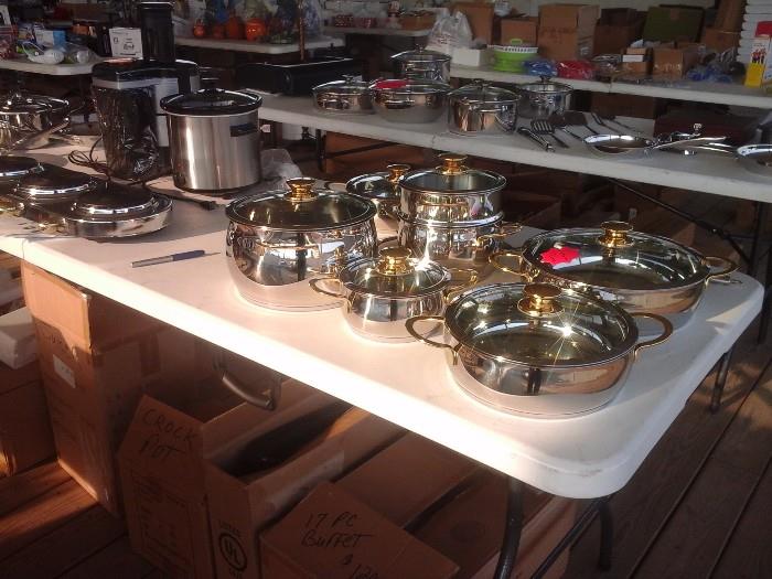 Cookware sets 