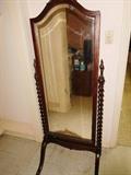 Antique peer mirror barley twist