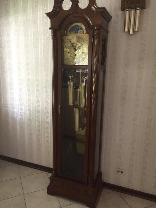 Beautiful Grandfather Clock.  Runs great!