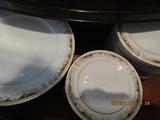 Signature collection select fine china Queen Anne made in Japan