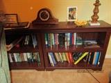 Matching wood bookcase/book shelves/bookshelf