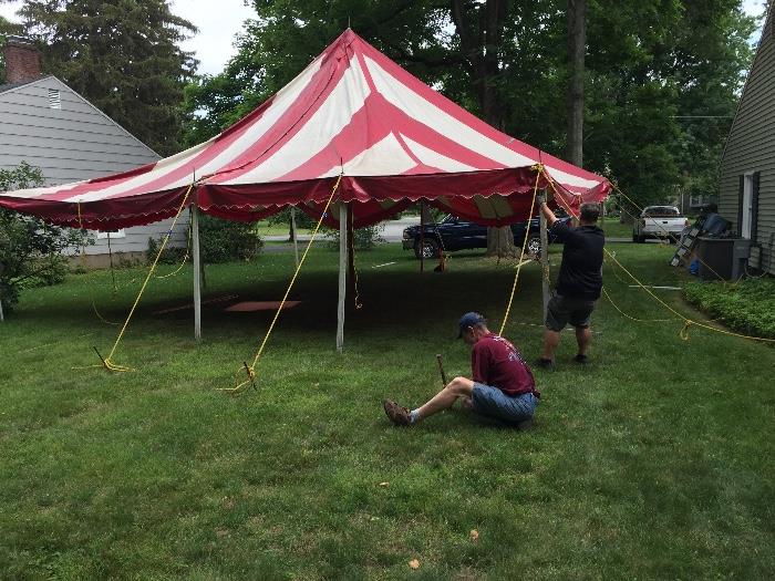 The tent went up today Monday, that means we have a lot of stuff to sell, come on by, more pics to come!!!!)