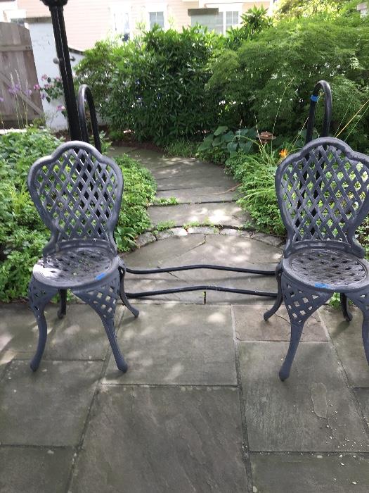 Pair/garden chairs 