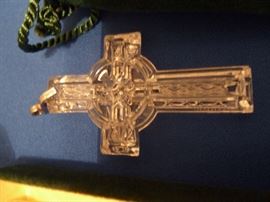 Waterford cross pendant in box with green bag