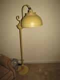 Beautiful Vintage Retro Tole floor lamp