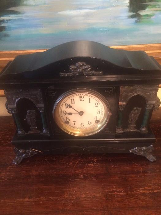 Black mantel clock