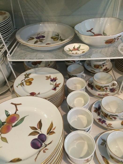 1961 Royal Worcester "Evesham" dishes made in England