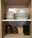 Dishes & kitchen ware