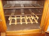 Can be a wine rack(original metal shelves)