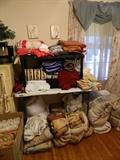 Bedding sets, full & queen, tablecloths, comforters, draperies, valances, table runners, napkins, electric blankets, miscellaneous items