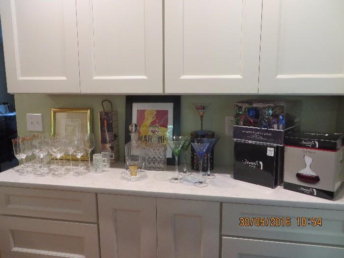 Crystal decanters & Martini/Wine/Champainge glasses