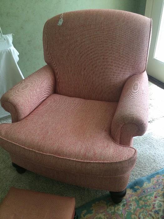 Like-new upholstered occasional chair