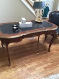 LOUIS XV BLACK LEATHER MAHOGANY AND ORNATE BRASS DESIGNS FRENCH DESK WITH KEY