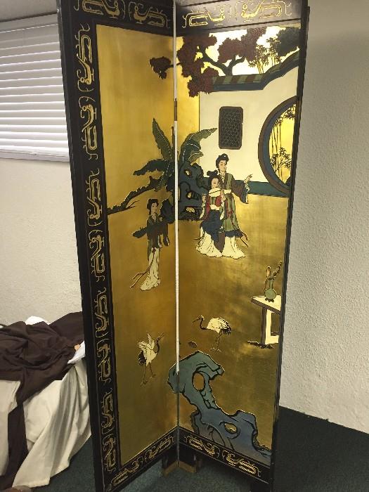 ORIENTAL HAND-PAINTED ROOM DIVIDER SCREEN