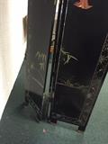 ORIENTAL HAND-PAINTED ROOM DIVIDER SCREEN
