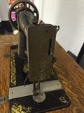 ANTIQUE SINGER TABLE SEWING MACHINE WITH CASE IRON LEGS