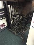 ANTIQUE SINGER TABLE SEWING MACHINE WITH CASE IRON LEGS