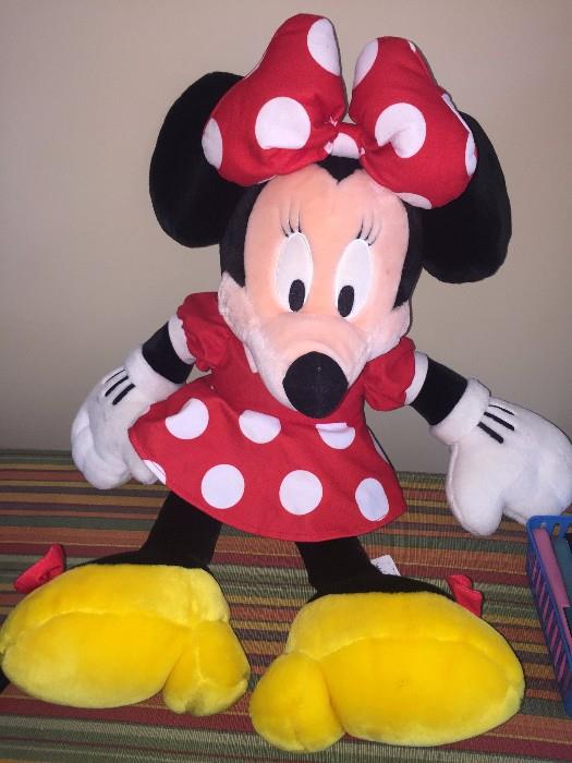 MINNIE MOUSE LARGE PLUSH TOY