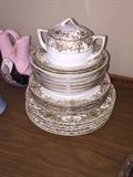 ANTIQUE GOLD TRIM NORITAKE CHINA SET