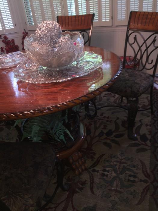 CRYSTAL PLATTER WITH LARGE BOWL