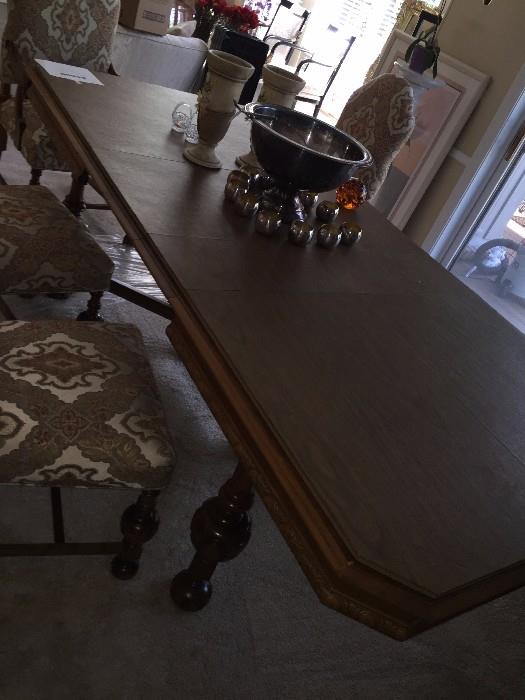 ANTIQUE MAHOGANY HAND-CARVED FULLY RESTORED LONG TABLE WITH LEAVES AND REUPHOLSTERED CHAIRS