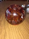 BUBBLE GLASS PAPERWEIGHT GLOBE
