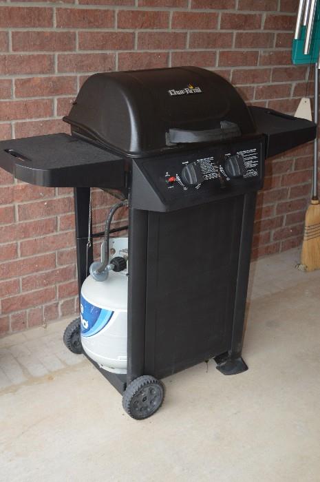 Char-Broil Grill in great condition