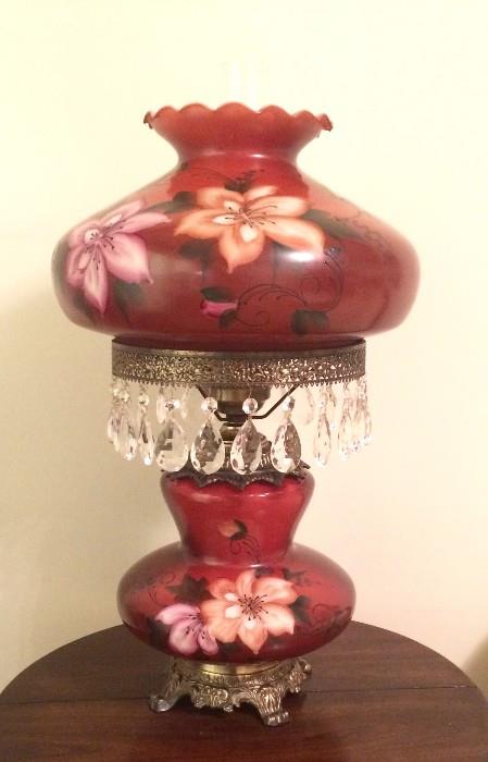 Antique GWTW lamp with crystals--larger than it looks, works beautifully top and bottom