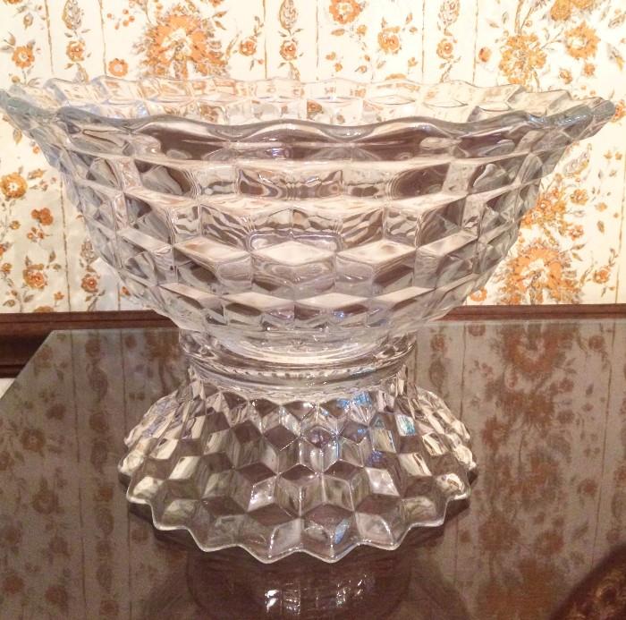 Fostoria punch bowl with pedestal--perfect!