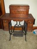Vintage "White" Sewing Machine Treadle Table/Cast Iron....Beautiful Condition!