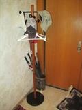 Hat rack