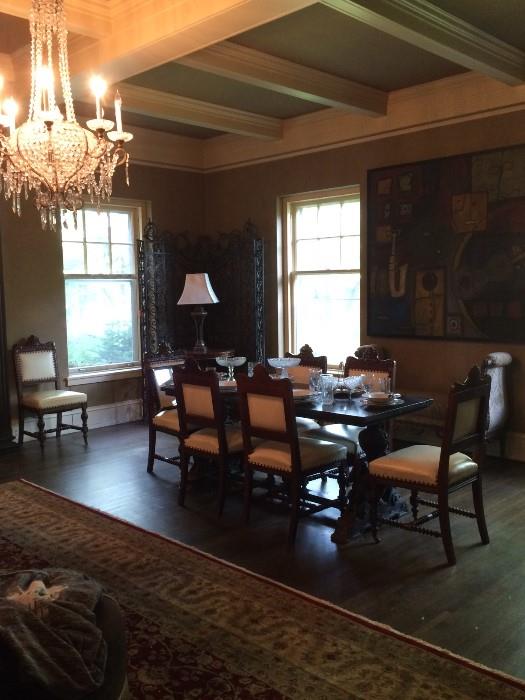 Lowry Hill Estate Sale in Minneapolis, MN starts on 6/24/2016