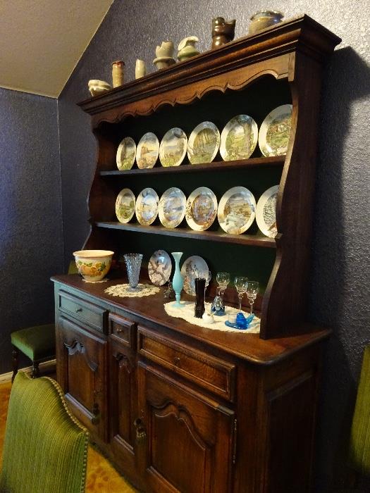 Belgium Oak Hutch Hand crafted. Shipped from Belgium- Is about 50 years old.  All pieces crafted by same gentleman. 